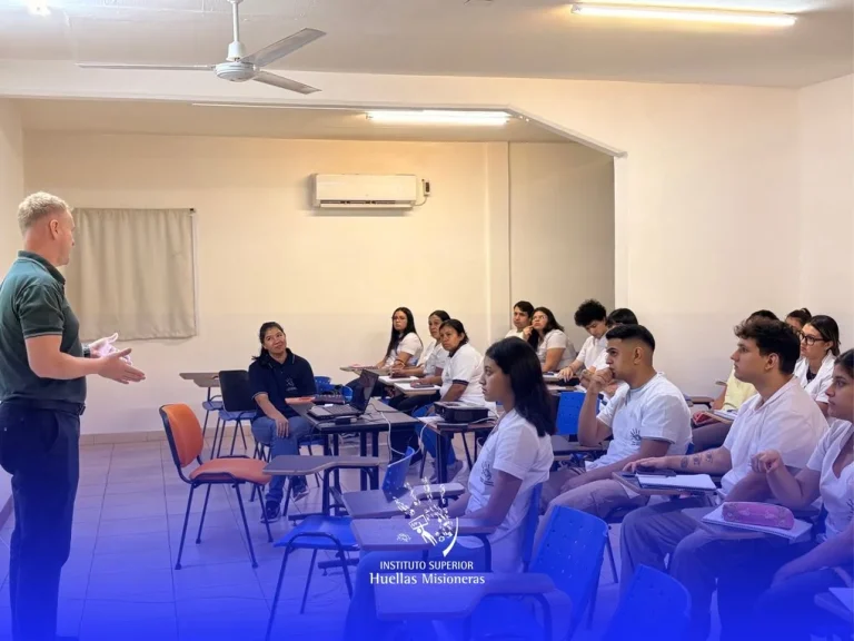 Inicio del curso de Auxiliar en Farmacia 2026